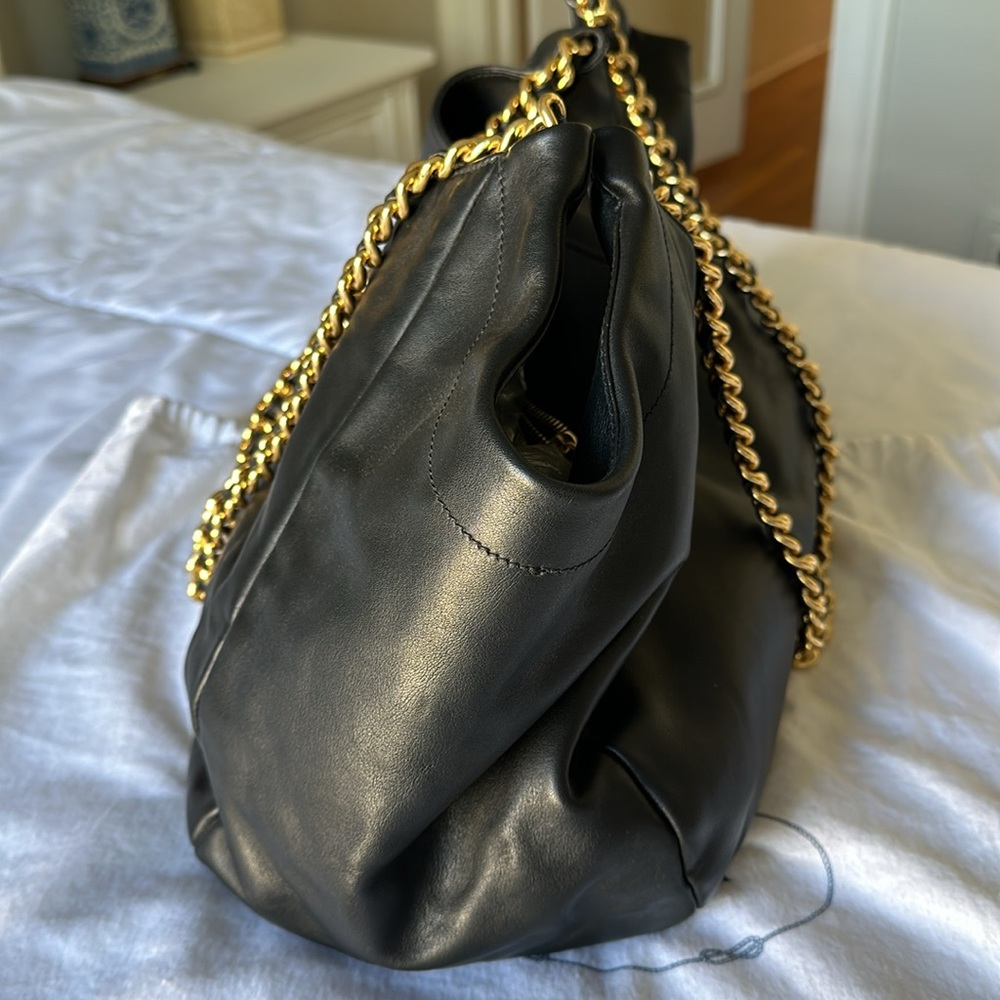 PRADA large leather bag with gold chain - Picture 7 of 12